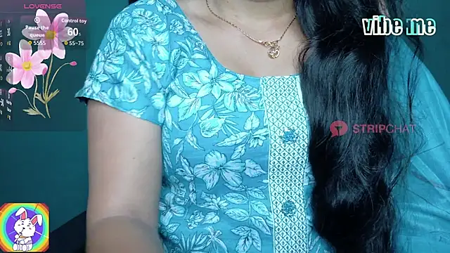 Snapshot of megHana_teLugGu chatting on October 13, 2025, 7:37 pm megHana teLugGu online show from October 13, 2025, 7:37 pm