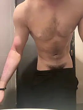 FitNhot sam online show from March 16, 2026, 7:16 pm