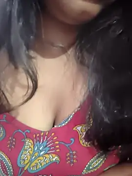 Snapshot of sexykrisha chatting on February 23, 2026, 12:45 am sexykrisha online show from February 23, 2026, 12:45 am