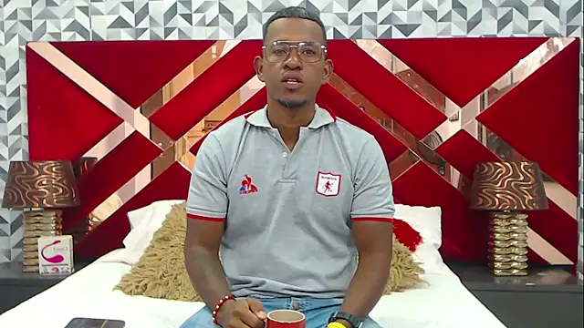 Snapshot of AndyCalifornia1 chatting on March 20, 2026, 1:23 pm AndyCalifornia1 online show from March 20, 2026, 1:23 pm