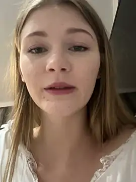 Snapshot of Jenny_Skinner20 chatting on May 14, 2026, 6:16 pm Jenny Skinner20 online show from May 14, 2026, 6:16 pm