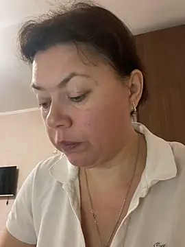 Kiravix online show from November 27, 2025, 8:15 am