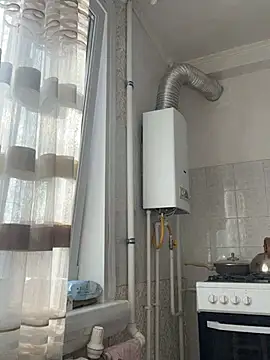 Snapshot of Kiravix chatting on March 17, 2026, 6:05 am Kiravix online show from March 17, 2026, 6:05 am