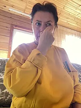 Snapshot of Kiravix chatting on April 4, 2026, 11:39 am Kiravix online show from April 4, 2026, 11:39 am