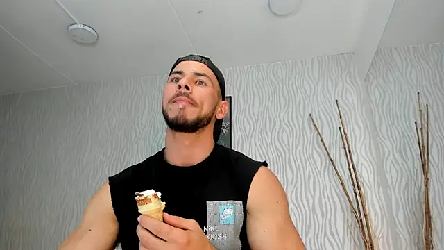 Snapshot of dylan_jacobx chatting on February 17, 2026, 8:17 pm dylan jacobx online show from February 17, 2026, 8:17 pm