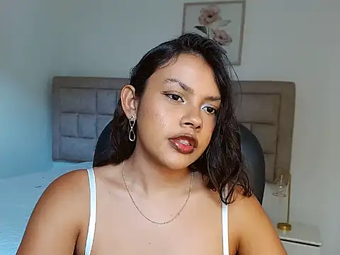 Mariannexoxx online show from December 19, 2025, 7:38 pm