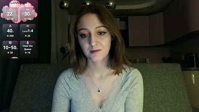 white liillyy online show from October 26, 2025, 7:14 pm