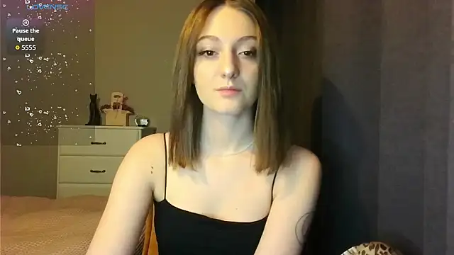 white liillyy online show from January 11, 2026, 9:11 pm