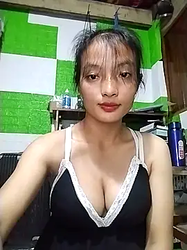 tdtd98 online show from September 12, 2025, 3:23 pm