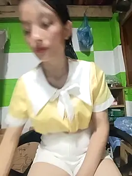 tdtd98 online show from October 5, 2025, 9:44 am