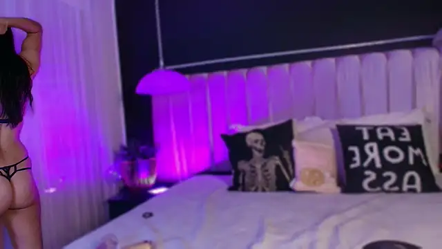 Dannyaa  online show from September 22, 2025, 12:33 pm