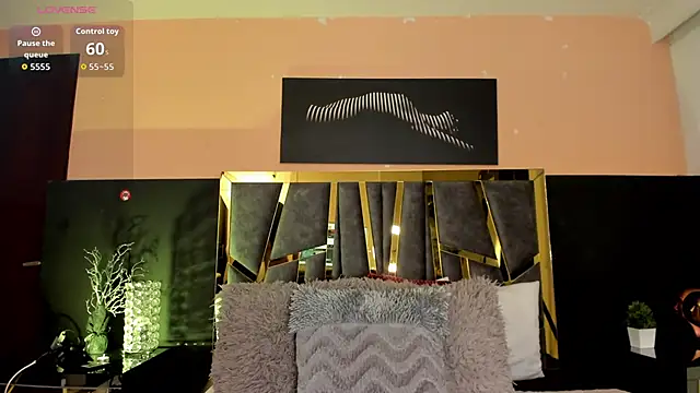 ScarletTorres online show from March 6, 2026, 7:20 pm