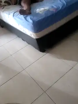 boysxx online show from October 17, 2025, 12:14 am