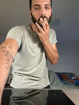 Simon-xx online show from June 27, 2026, 1:22 am