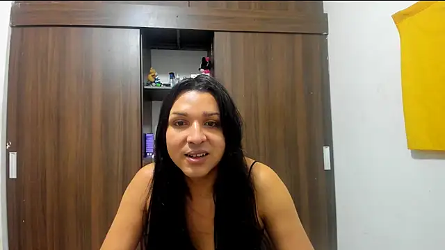 miss bigcockts online show from October 28, 2025, 7:07 am