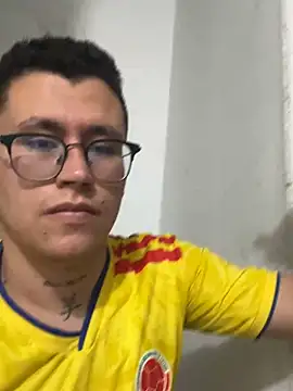 Kurtxxx22 online show from July 2, 2026, 5:24 am