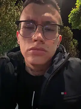 Kurtxxx22 online show from February 19, 2026, 6:21 am