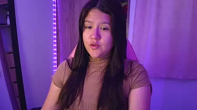 Oliviawatson1 online show from July 28, 2026, 12:12 pm