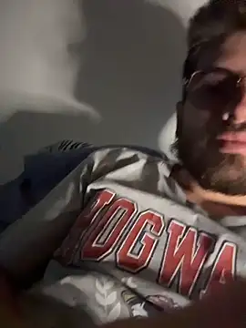 dearwishel97 online show from May 5, 2026, 4:48 am