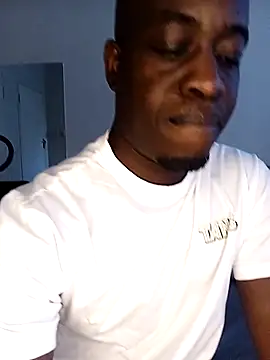 WaiterZim online show from October 1, 2025, 3:05 pm