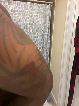 StandOnthatboy online show from October 18, 2025, 1:07 am