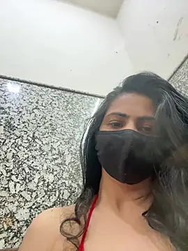 SashaPatel online show from April 9, 2026, 6:19 am