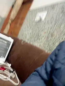 SashaPatel online show from December 19, 2025, 1:53 am