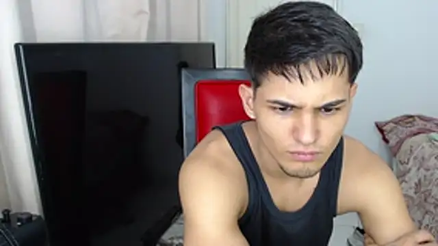 Alex mojica online show from November 6, 2025, 5:11 am