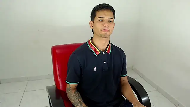 Alex mojica online show from February 28, 2026, 7:41 am