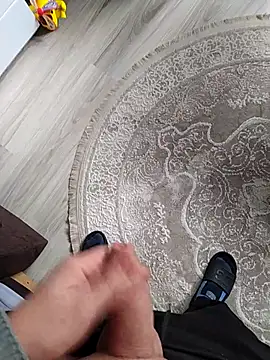 Snapshot of Mumuska chatting on October 12, 2025, 12:06 pm Mumuska online show from October 12, 2025, 12:06 pm