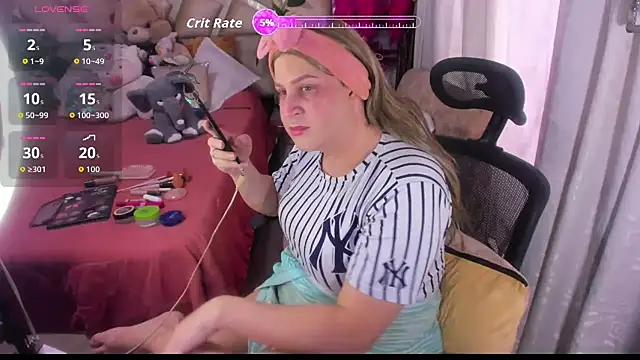 Snapshot of BarbieStyled chatting on September 12, 2025, 9:25 pm BarbieStyled online show from September 12, 2025, 9:25 pm