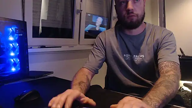 Snapshot of billybeerNL chatting on September 8, 2025, 8:30 pm billybeerNL online show from September 8, 2025, 8:30 pm