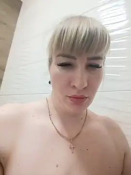 babyjessi online show from February 1, 2026, 7:23 pm