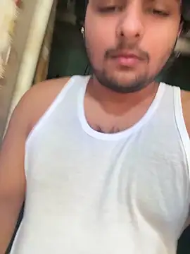 Kira 1413 online show from November 12, 2025, 6:06 am