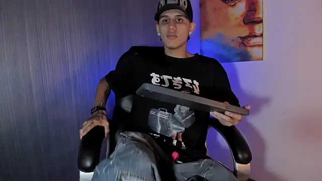  realwav online show from December 15, 2025, 5:46 am