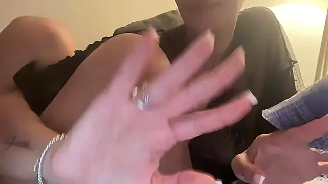 prettyykitty22 online show from August 1, 2026, 5:49 am