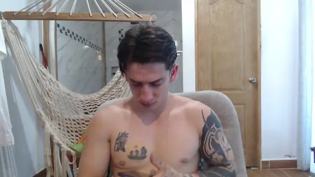 Snapshot of AteneoJr chatting on September 14, 2025, 9:15 pm AteneoJr online show from September 14, 2025, 9:15 pm