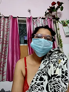 Snapshot of thanusi_2 chatting on September 15, 2025, 4:51 pm thanusi 2 online show from September 15, 2025, 4:51 pm