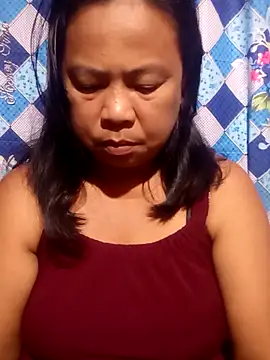 xxsasa online show from April 19, 2026, 1:45 pm