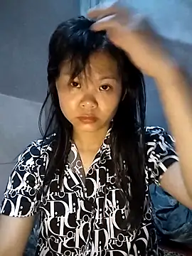 Snapshot of LinhNa999 chatting on March 20, 2026, 3:18 am LinhNa999 online show from March 20, 2026, 3:18 am