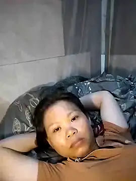 Snapshot of LinhNa999 chatting on April 4, 2026, 1:45 am LinhNa999 online show from April 4, 2026, 1:45 am