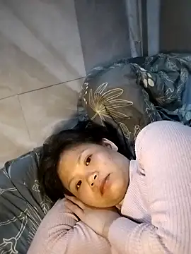 Snapshot of LinhNa999 chatting on March 14, 2026, 12:33 pm LinhNa999 online show from March 14, 2026, 12:33 pm