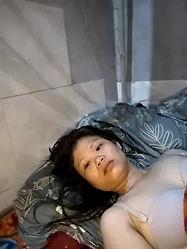 Snapshot of LinhNa999 chatting on March 9, 2026, 2:15 am LinhNa999 online show from March 9, 2026, 2:15 am