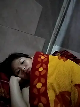 LinhNa999 online show from November 26, 2025, 1:38 am