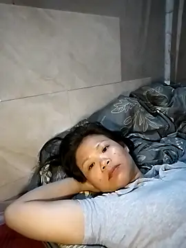 Snapshot of LinhNa999 chatting on April 3, 2026, 5:03 am LinhNa999 online show from April 3, 2026, 5:03 am