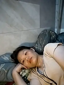 Snapshot of LinhNa999 chatting on March 25, 2026, 12:48 pm LinhNa999 online show from March 25, 2026, 12:48 pm