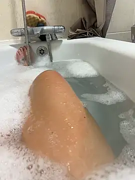 Anastasia-BlondeXX online show from December 22, 2025, 5:35 pm