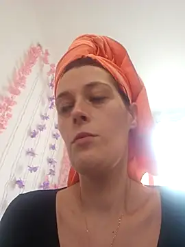 Mila Luciphya online show from February 7, 2026, 9:50 am