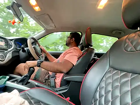 snickersnee online show from October 1, 2025, 11:47 am