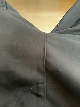 Manu97k online show from November 1, 2025, 9:14 am